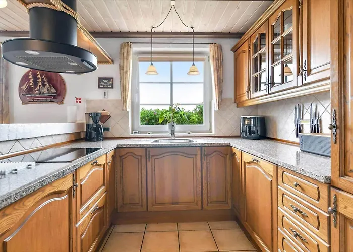 Bv223-blavand-klitvej-1 * Blåvand