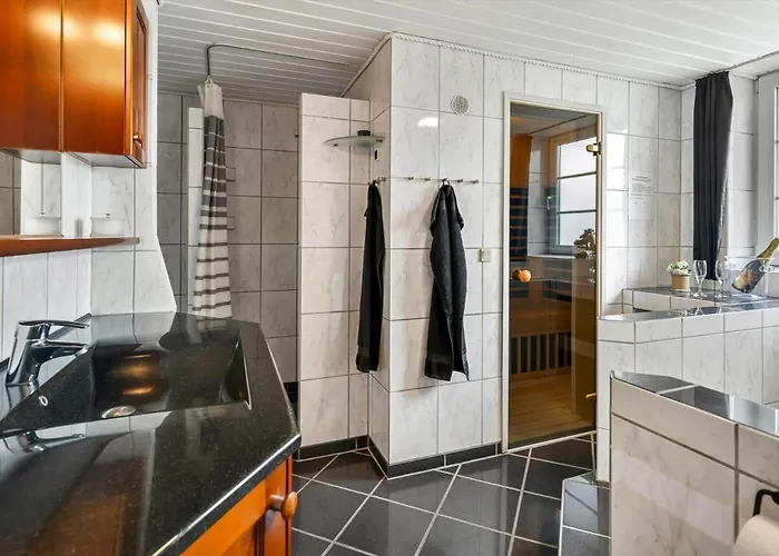 Vakantiehuis Bv223-blavand-klitvej-1 *